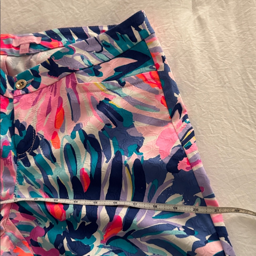 Like new- Lilly Pulitzer pants - Picture 7 of 7